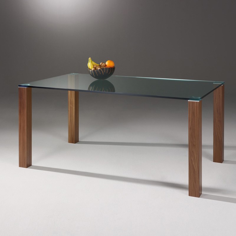 Glastisch mit Holzfüßen REMUS von DREIECK DESIGN: RM 1672 - FLOATGLAS klar + Tischfüße Nussbaum